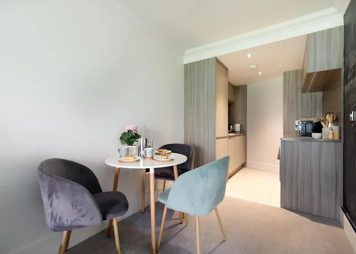 No 18 The Waterline Riverside